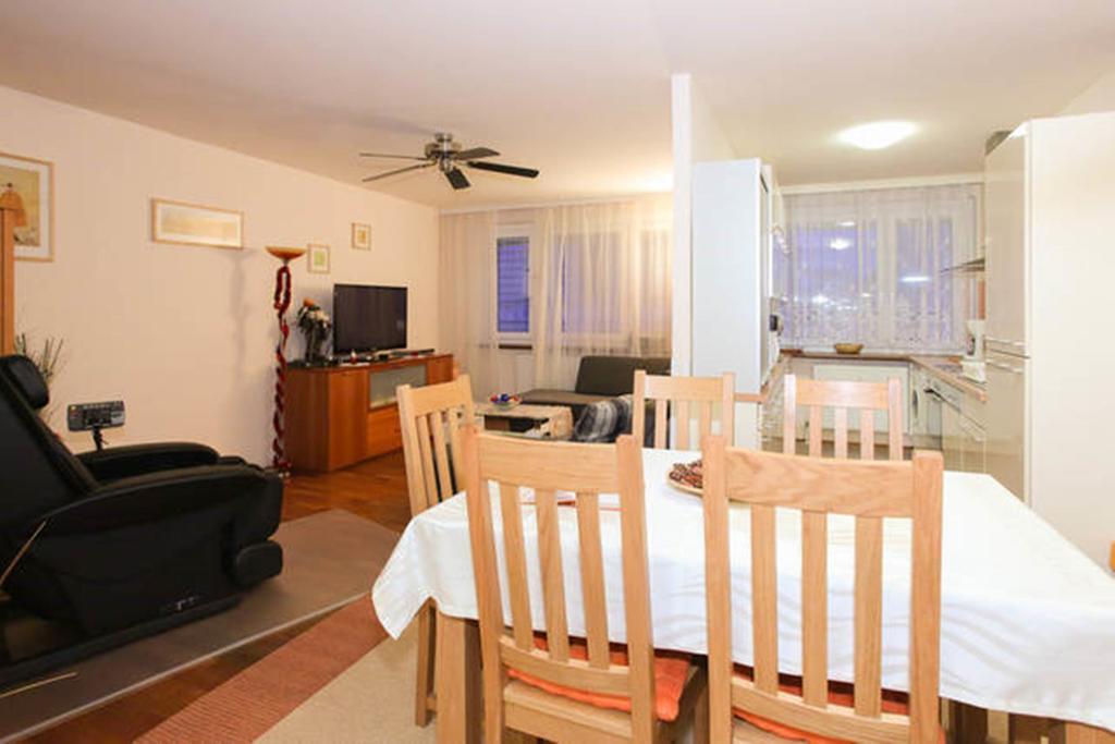 Apartment Mariahilf - 4Rooms4You Viena Cameră foto