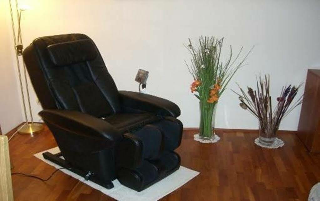 Apartment Mariahilf - 4Rooms4You Viena Exterior foto